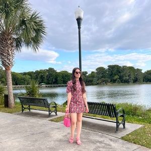 Meet your Posher, Lory